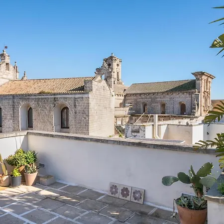 Salento. Con Magnifica Terrazza Apartment *